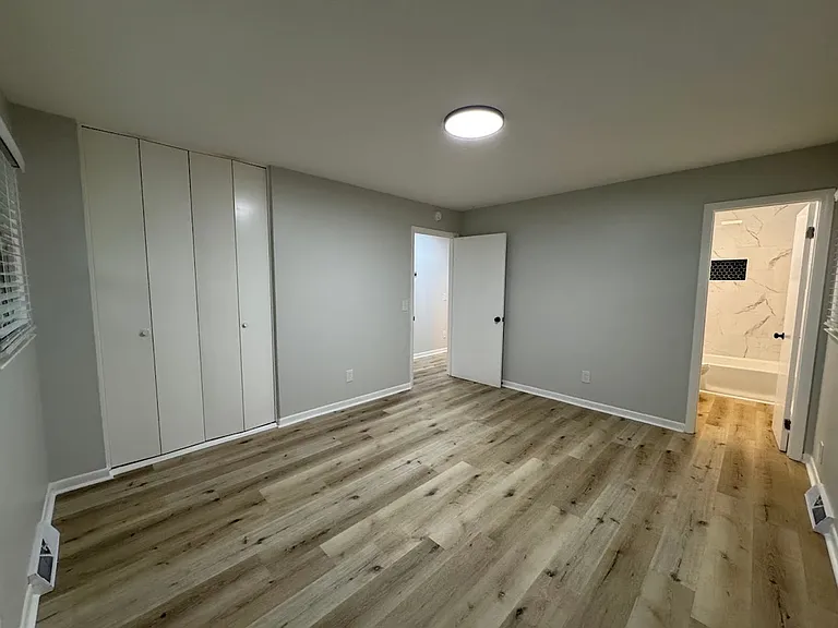 2205 Hathaway Dr — Photo 41