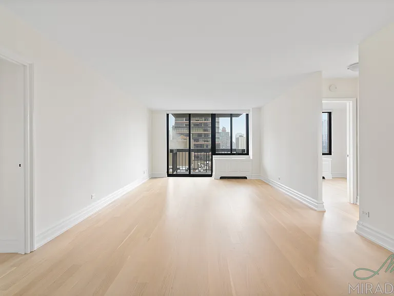 145 W 67th St #39H — Photo 9