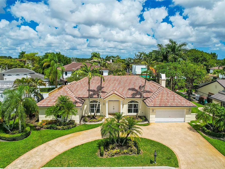 1st image of 5253 NW 94 Doral Pl