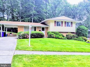 13803 Loree Ln, Rockville, MD 20853