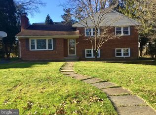 1410 Pathfinder Ln, Mc Lean, VA 22101