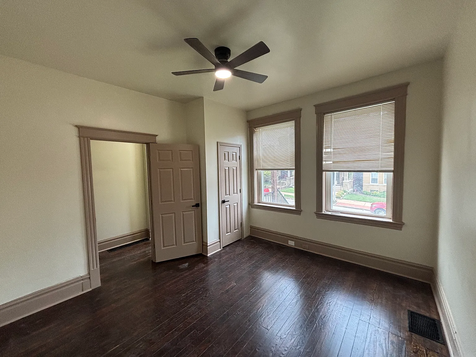 2 bed, 1100 sqft, $1,800 — Photo 4