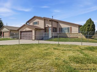 5230 Timberline Rd, Cheyenne, WY 82009