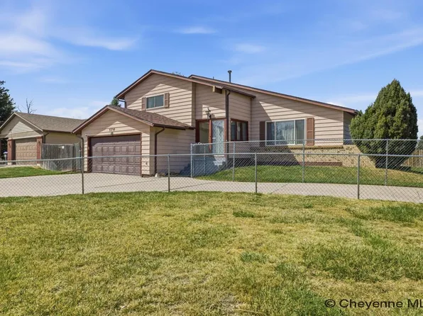 5230 Timberline Rd, Cheyenne, WY 82009