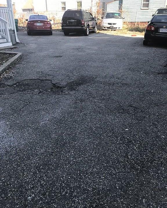 2nd image of 14 Brookvale St #2