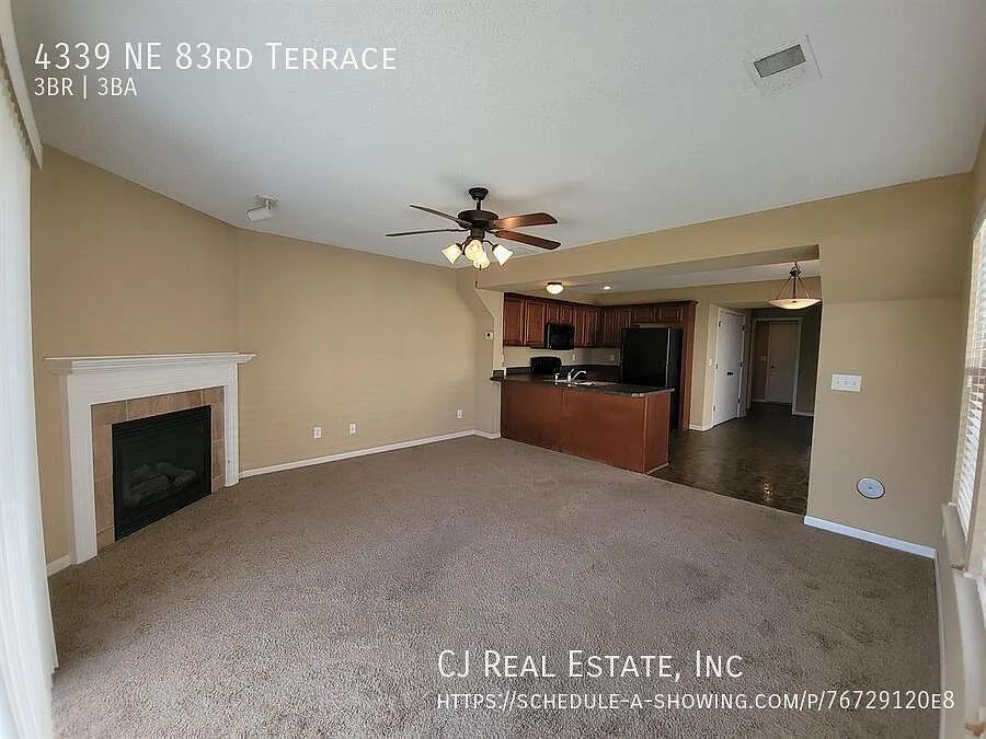 3 bed, 2.5 bath, 1500 sqft, $1,750 — Photo 4