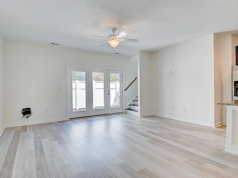 5416 Safe Harbour Way — Photo 6