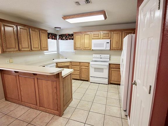 4th image of 105 Whiterock Ct
