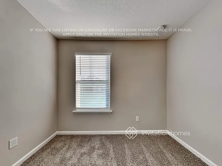 374 Cherry Ridge Dr — Photo 13