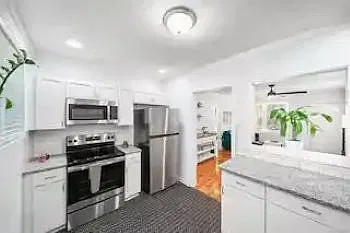 30 W 49th St #A