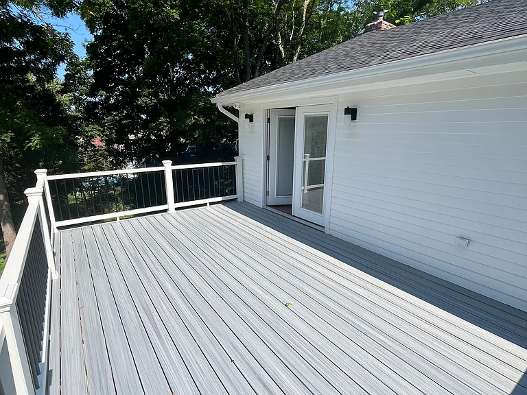 751 W Avon Rd — Photo 13