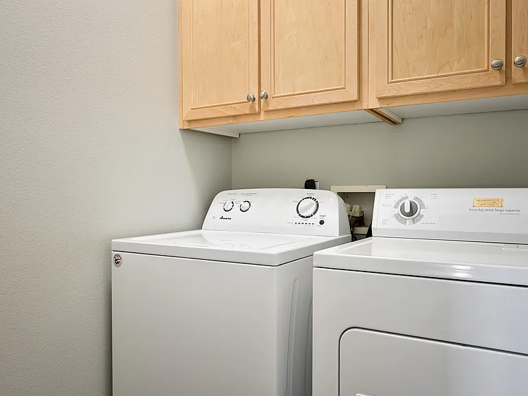 Southside Townhomes | Laundry