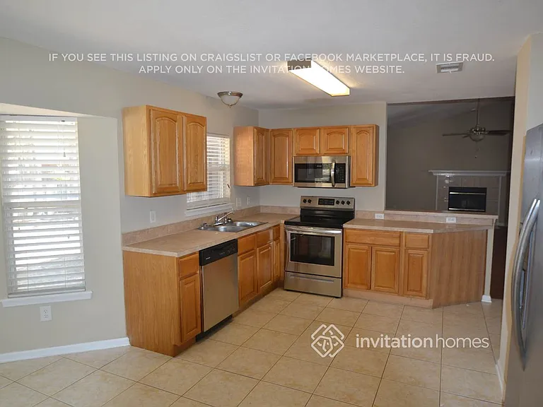 5523 Kilcullen Ln — Photo 4
