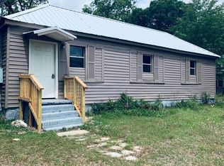 34 W Railroad Ave, Estill, SC 29918