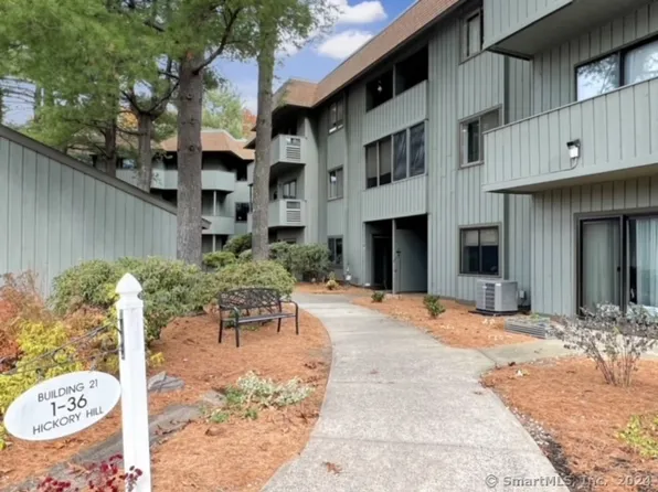 34 Hickory Hill #34, Southington, CT 06489
