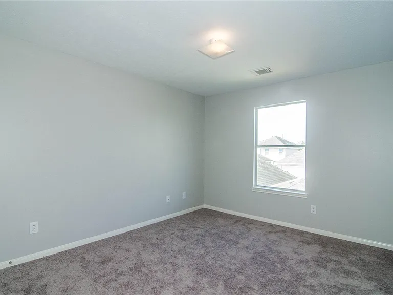 6415 Mountain Pines Ln — Photo 18