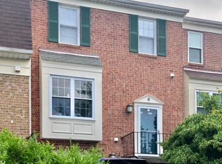 8 Earth Star Ct, Gaithersburg, MD 20878