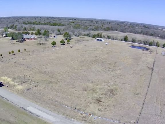 2nd image of Cedar Creek Dr
