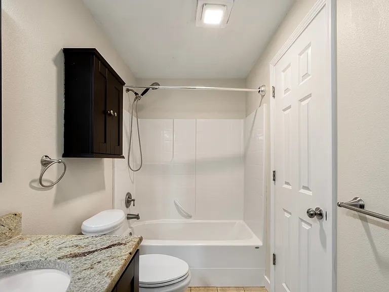 4308 NE Sunset Blvd #U4 — Photo 22