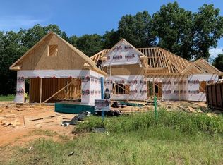207 Clayton Scott St, Warner Robins, GA 31088