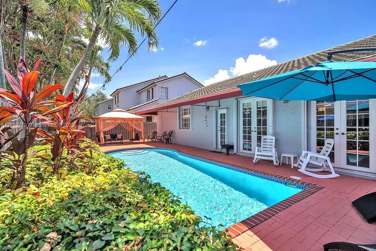 15963 SW 97th Ter, Miami, FL 33196 [Price Cut $65,010] | Zillow