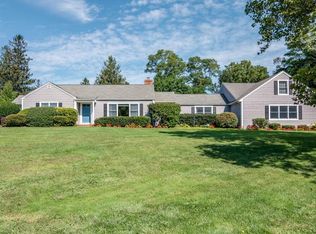 280 Fairway Dr, Cutchogue, NY 11935
