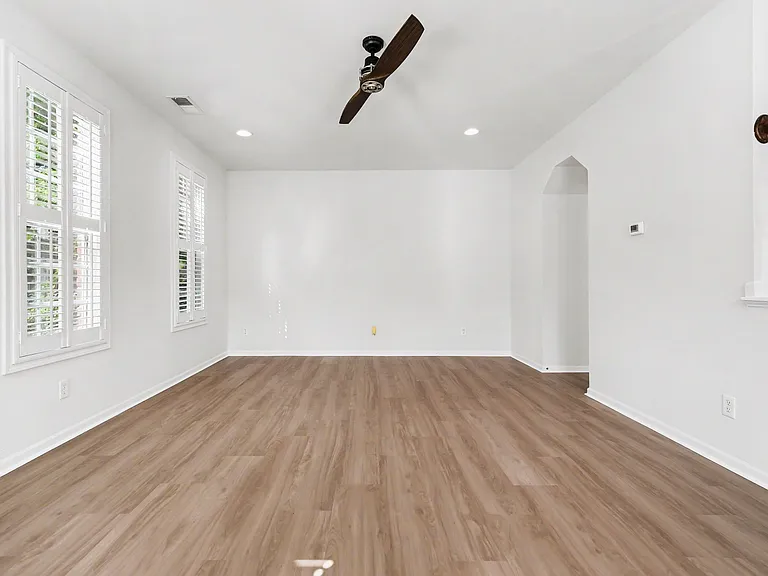 11245 Cedar Walk Ln — Photo 3