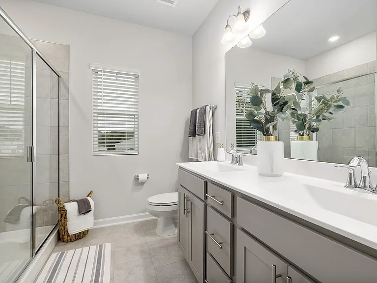 Bellevue Manor Ln — Photo 5