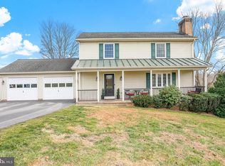 11946 Ropp Ln, Lovettsville, VA 20180