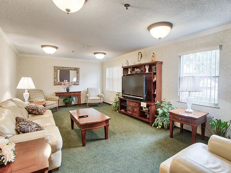 Colony Terrace Apartments — Photo 20