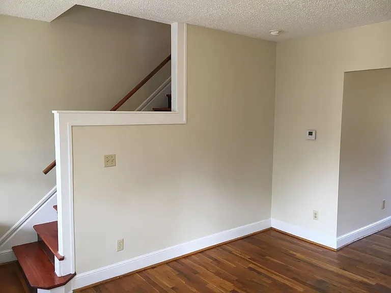 260-274 E Hudson St — Photo 9