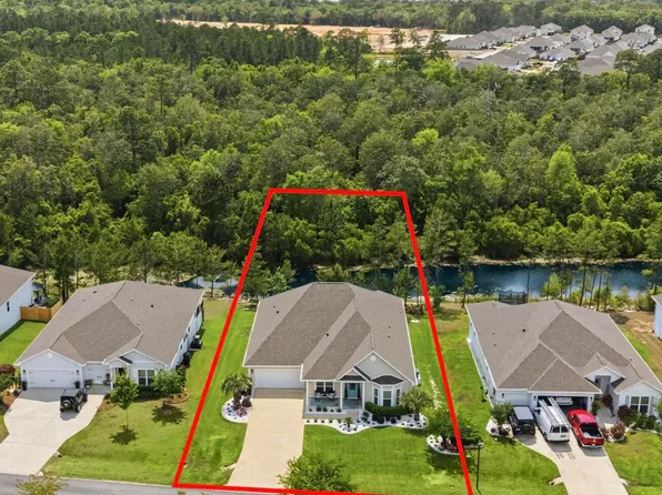 101 Hammock Oaks Blvd, Freeport, FL 32439