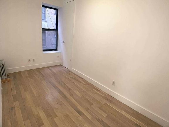 4th image of 1236 Pacific St Basement 2H