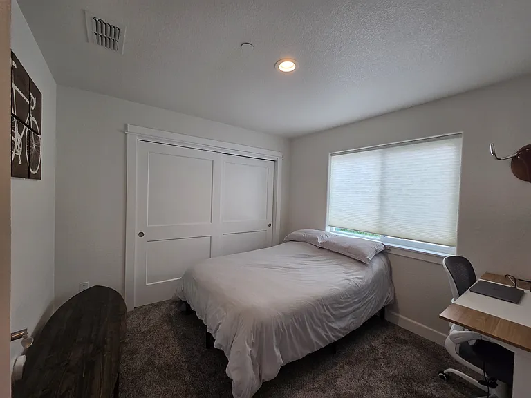 710 Landis Cir — Photo 20