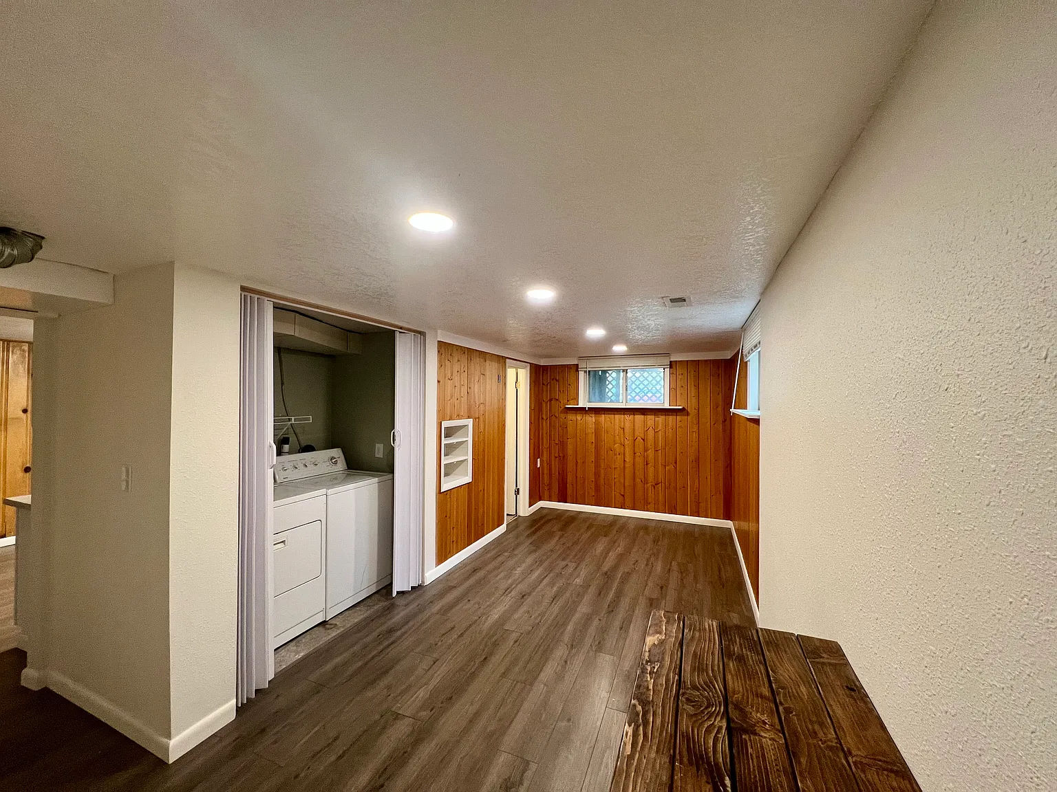 2 bed, 800 sqft, $1,300 — Photo 2