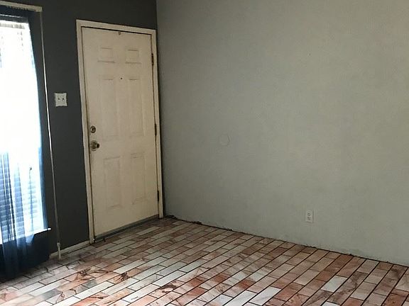 3rd image of 5426 Prairie Flower Dr