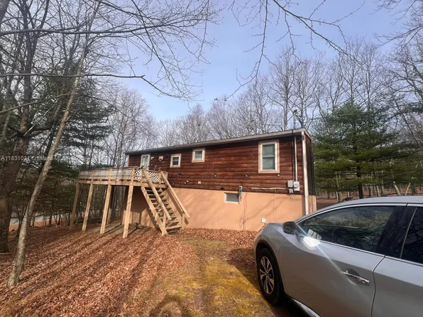 123 Rocky Rd, Lackawaxen, PA 18435