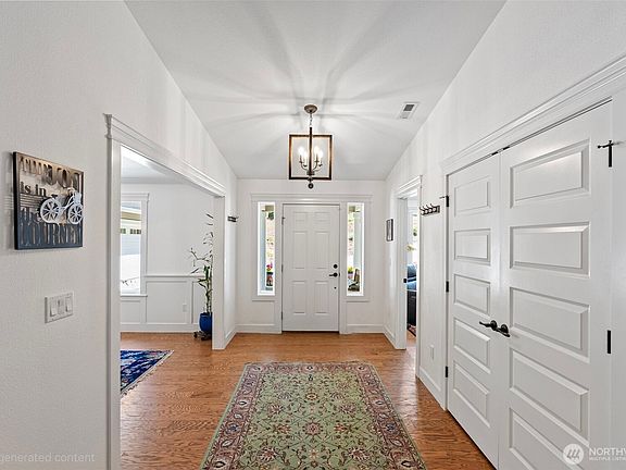 4th image of 9236 NE Country Woods Lane