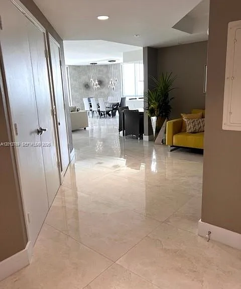 17111 Biscayne Blvd #2102 — Photo 3
