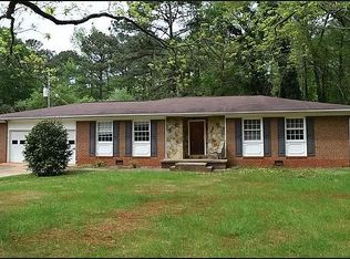 1199 Country Club Rd, Newnan, GA 30263