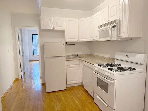 319 East 92nd Street image 1 of 9