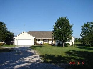 9904 County Road 100, Carthage, MO 64836