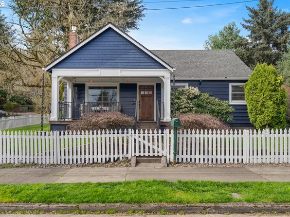 6733 S Virginia Ave, Portland, OR 97219