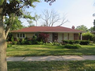 131 Blackhawk Dr, Park Forest, IL