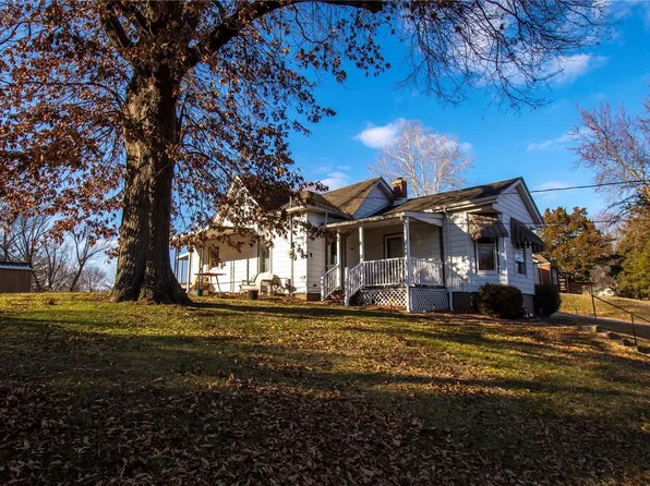 1335 Franklin Ave, Collinsville, IL 62234