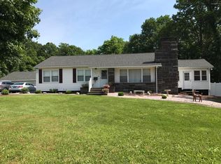 837 Garibaldi Ave, Roseto, PA 18013