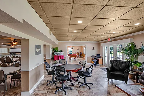 Lakeshore Landings Photo 1