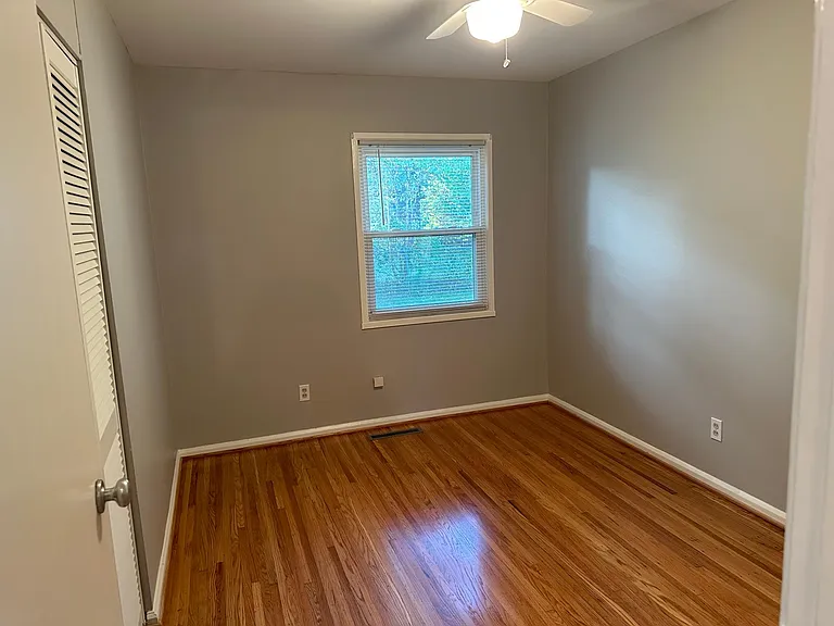 3104 Lynnwood Way — Photo 8