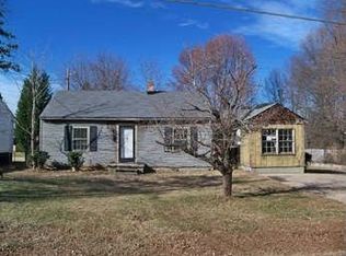 1408 Valley Ridge Dr #D, High Point, NC 27260