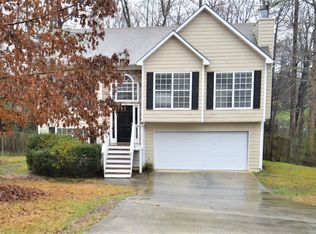 3755 Byrnwycke Dr, Buford, GA 30519